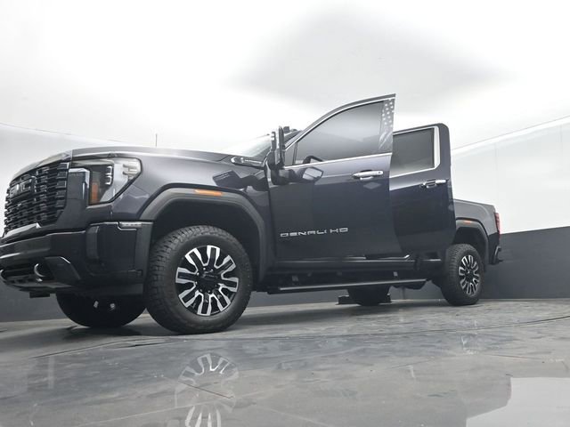 Used 2024 GMC Sierra 2500 Denali Ultimate w/ Max Trailering Package AWD/4WD image 76