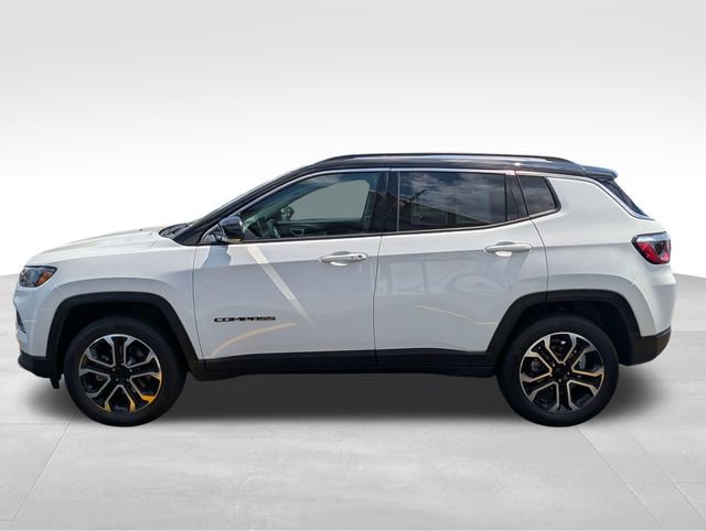 Used 2022 Jeep Compass Limited AWD/4WD image 5