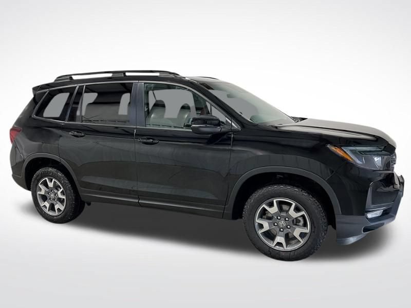 Used 2023 Honda Passport TrailSport image 9