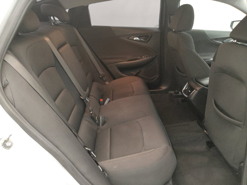 Used 2022 Chevrolet Malibu LT FWD image 19