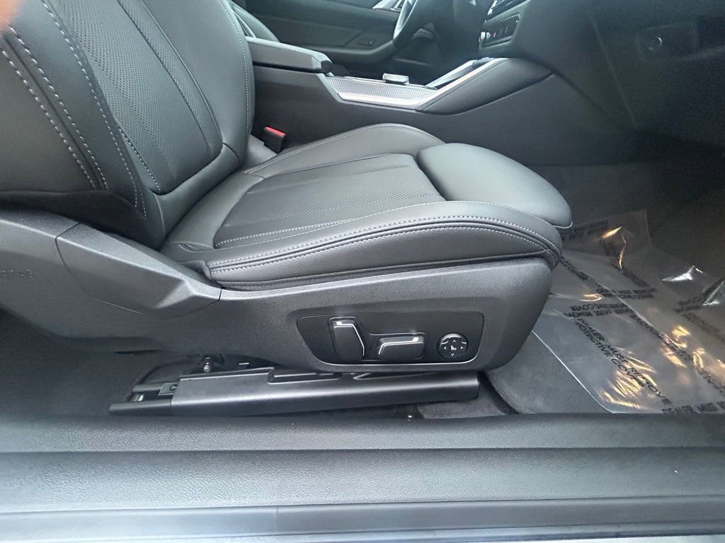 Used 2024 BMW 430i Coupe w/ M Sport Package image 24