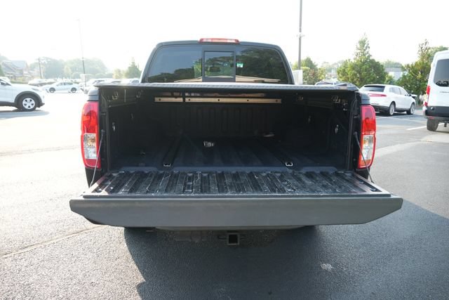 Used 2018 Nissan Frontier SV w/ Value Truck Package RWD image 11