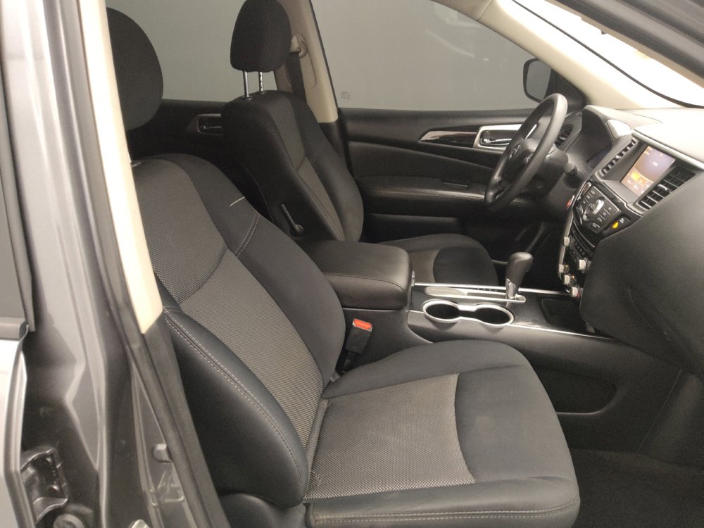 Used 2019 Nissan Pathfinder S FWD image 21