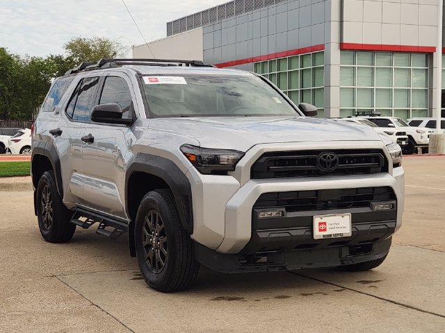 Used 2025 Toyota 4Runner SR5 AWD/4WD image 2