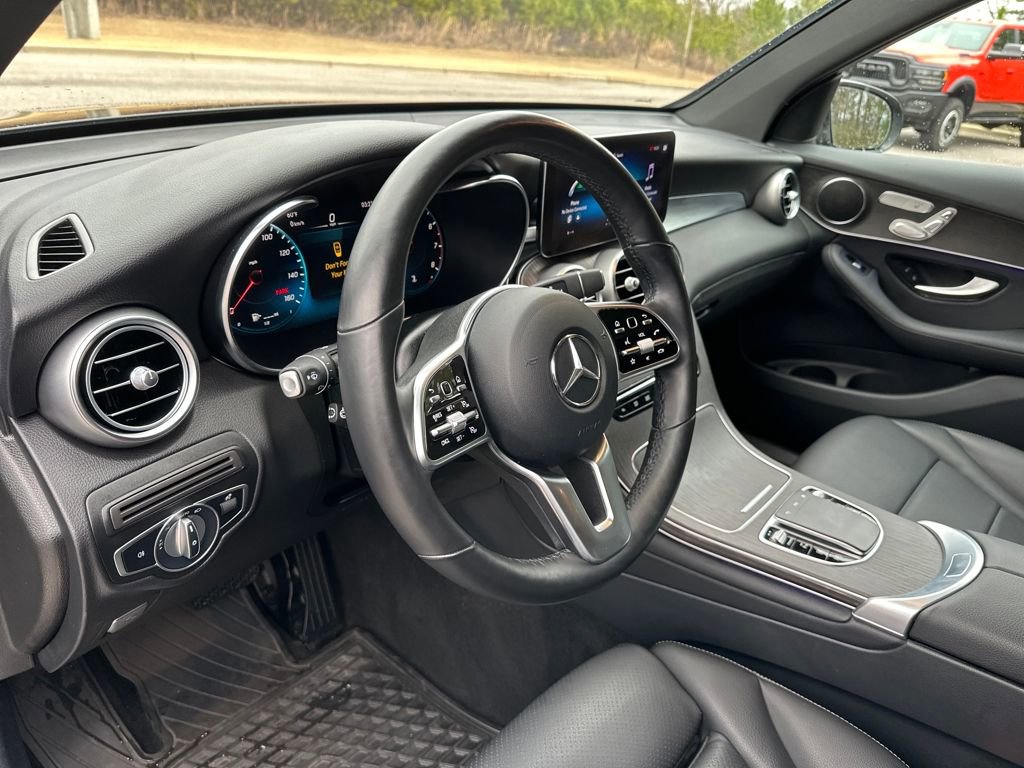 Certified 2022 Mercedes-Benz GLC 300 GLC 300 w/ Premium Package Lite image 17