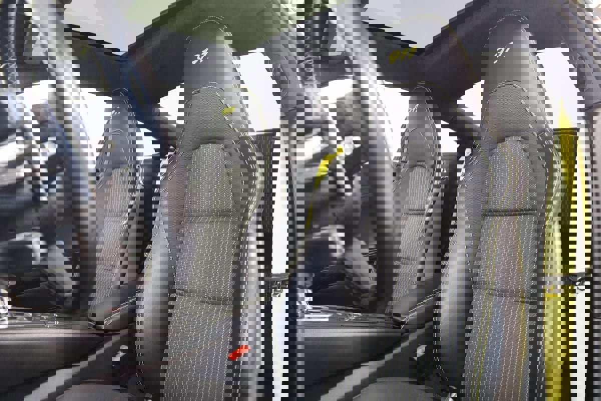 Used 2019 Porsche 911 Carrera T w/ Carrera T Interior Package image 35