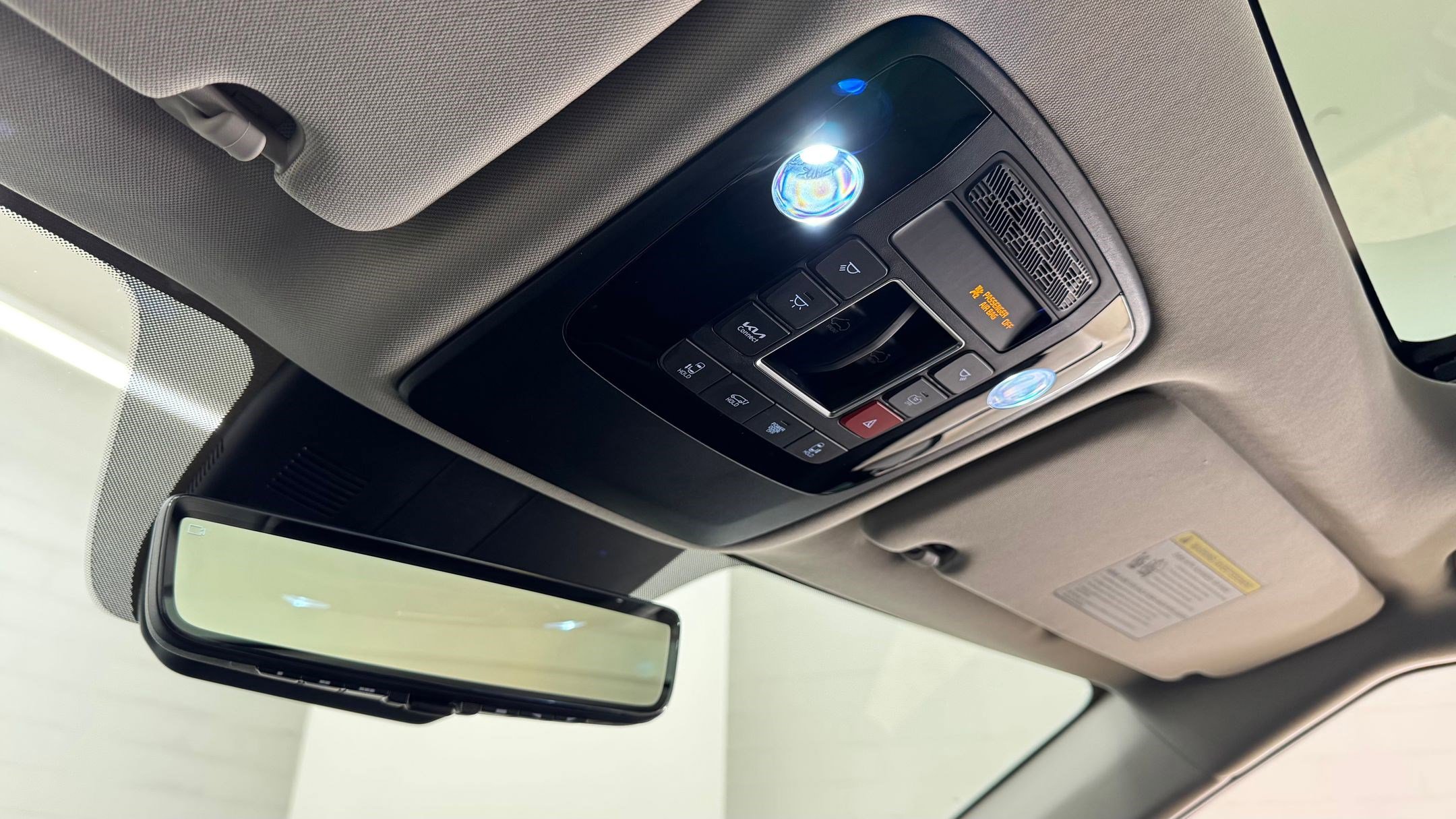 Used 2026 Kia Carnival SX Prestige image 21