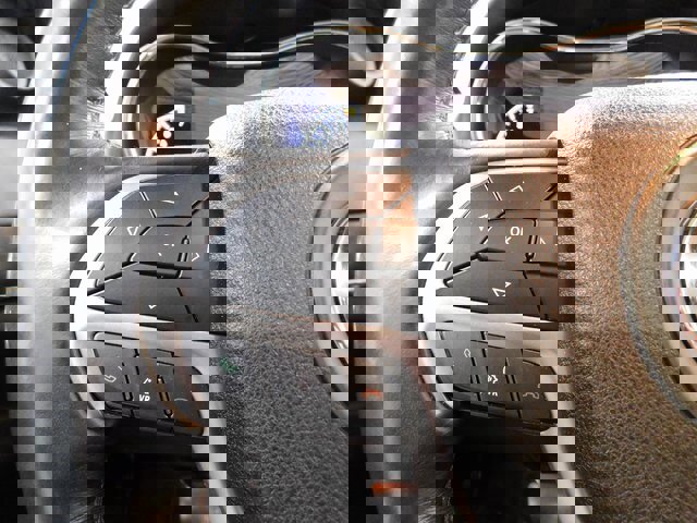 Used 2018 Jeep Grand Cherokee Limited w/ Luxury Group II image 22