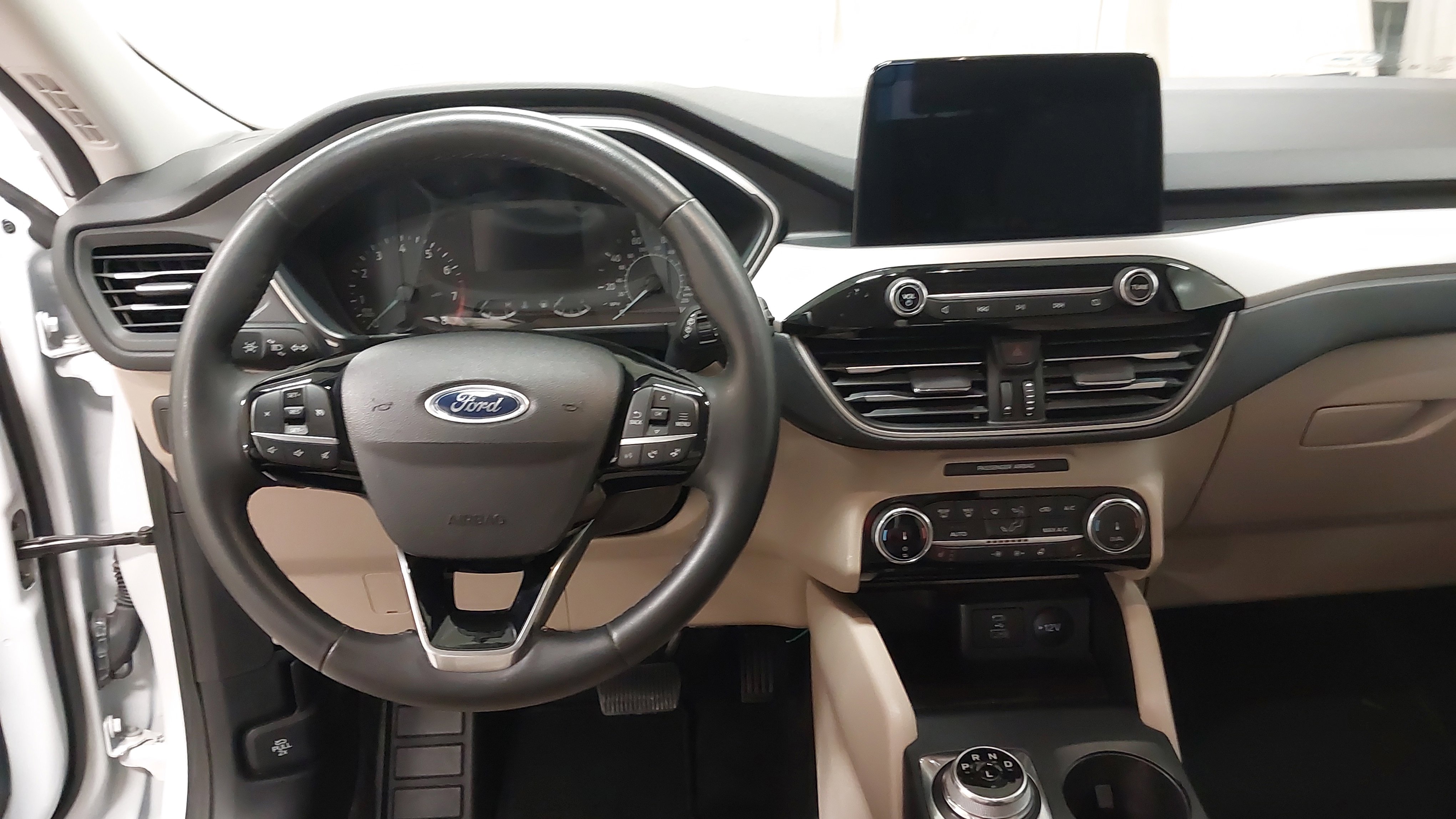 Used 2022 Ford Escape SEL image 26