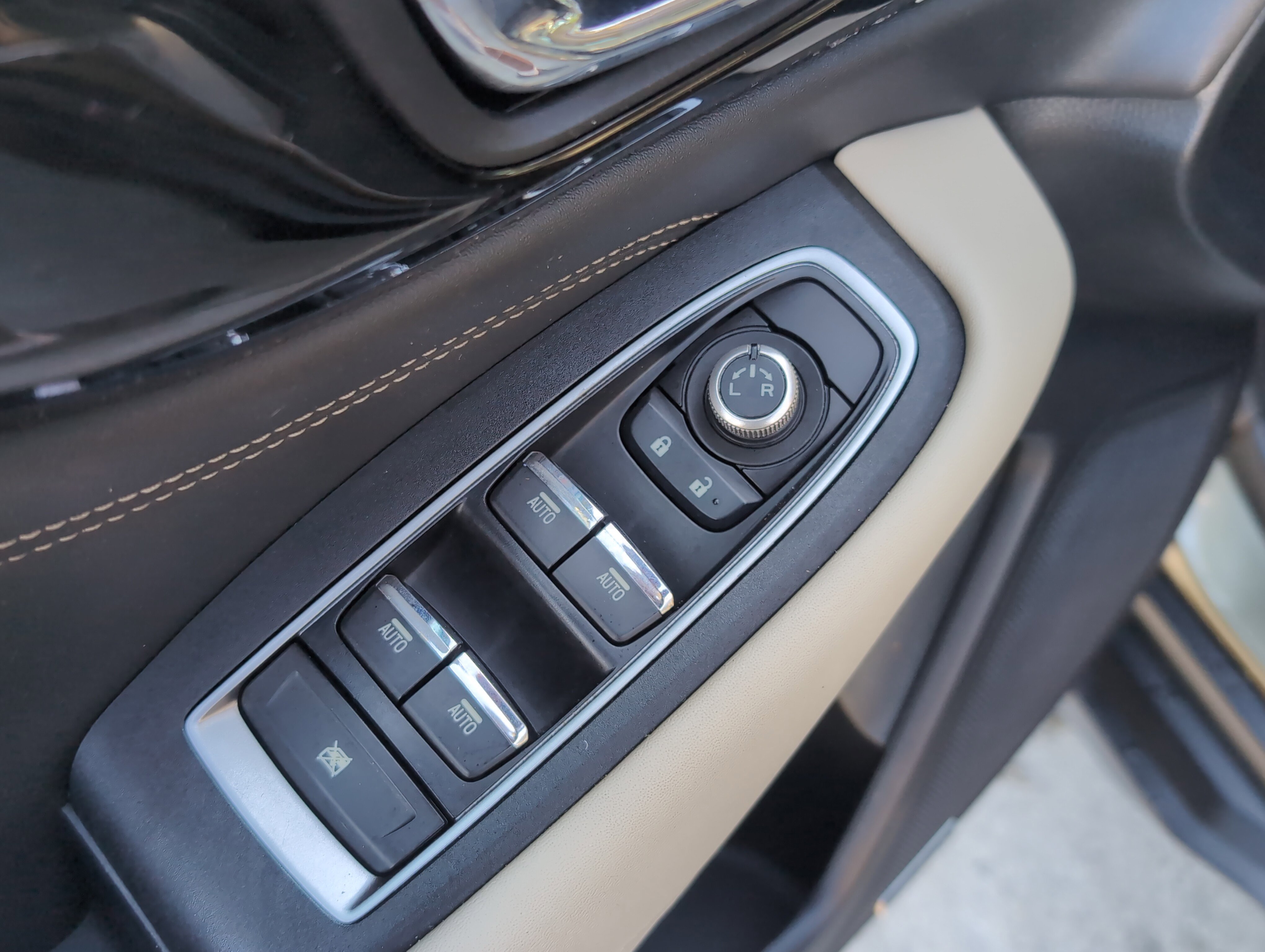 Used 2020 Subaru Outback Limited w/ Popular Package #2 image 15