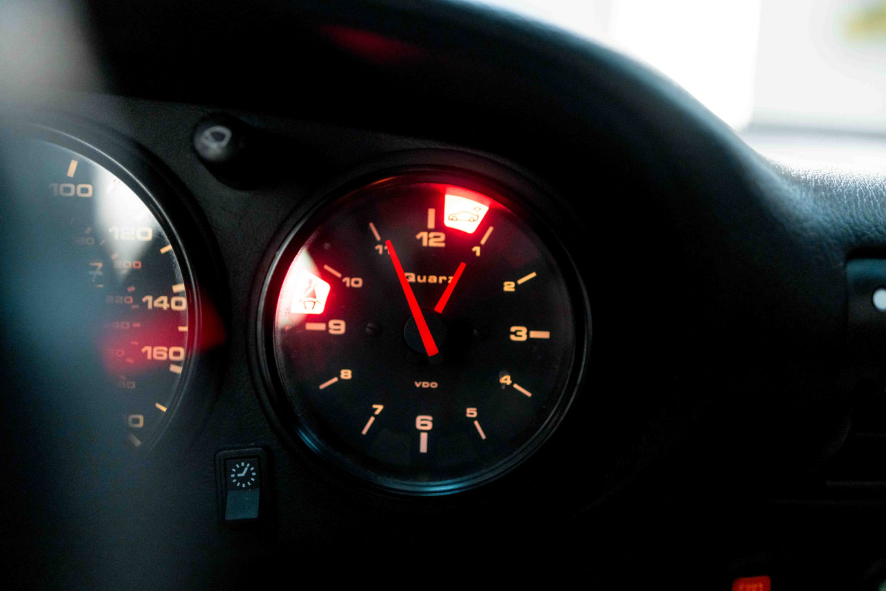 Used 1998 Porsche 911 Carrera 4S image 55