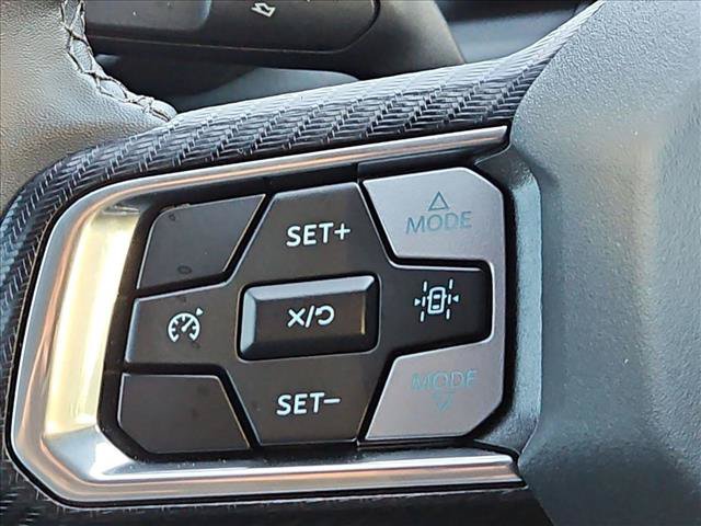 Used 2025 Ford Mustang Coupe RWD image 24