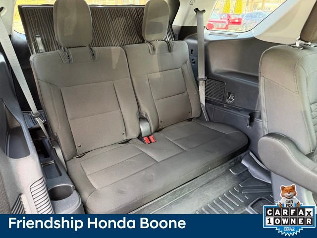 Used 2021 Ford Explorer XLT image 38