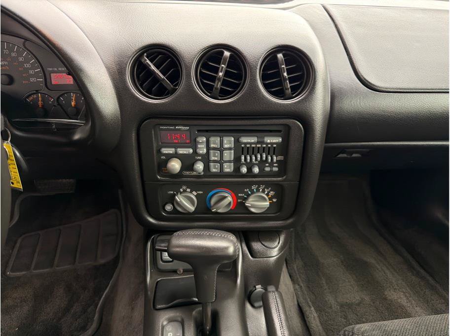 Used 2001 Pontiac Firebird Convertible RWD image 17