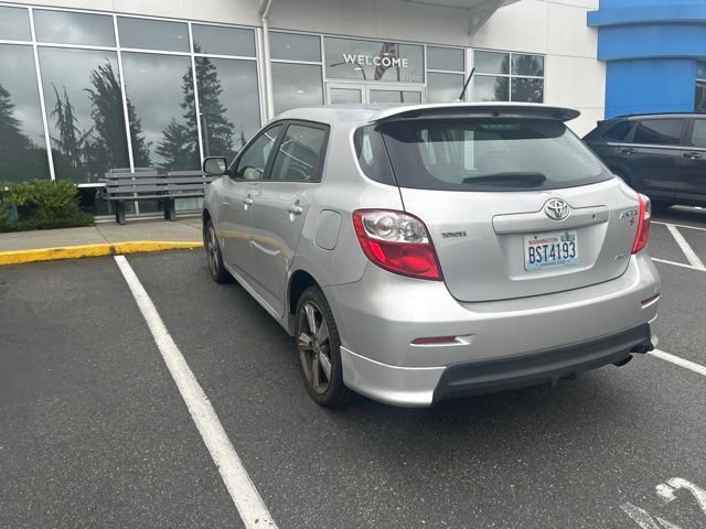 Used 2010 Toyota Matrix S AWD/4WD image 5