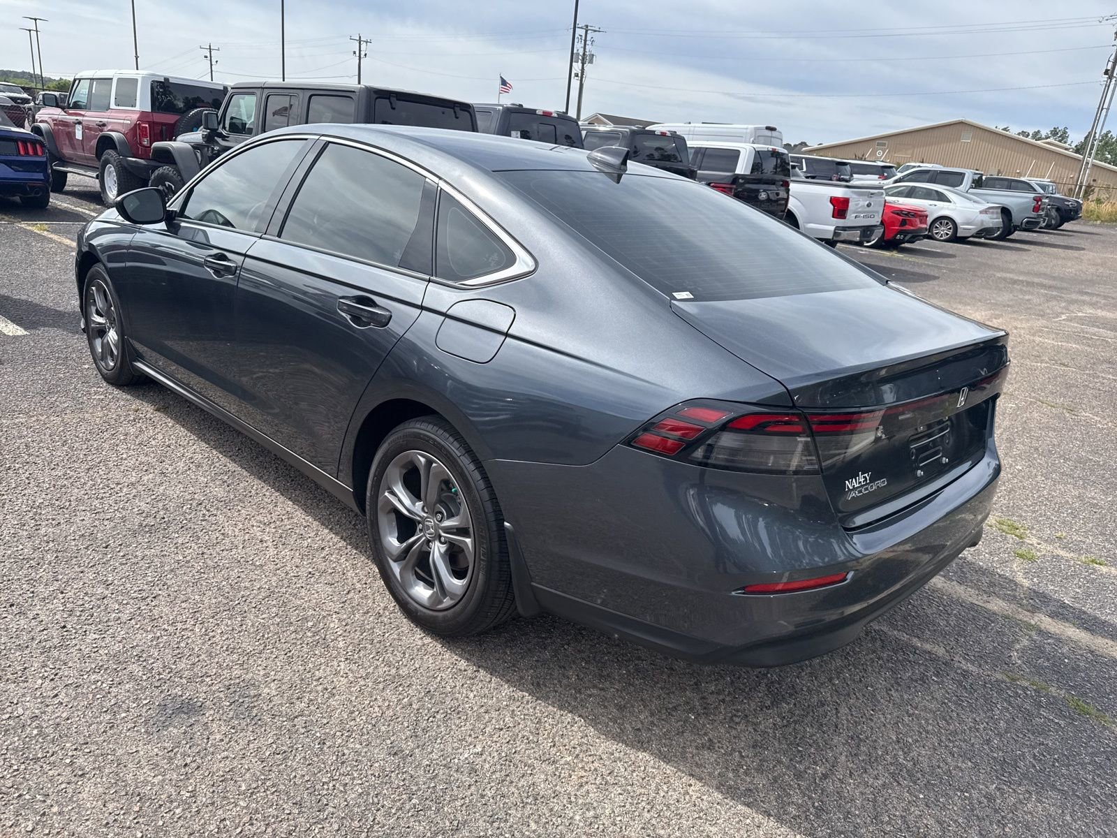 Used 2024 Honda Accord EX image 17