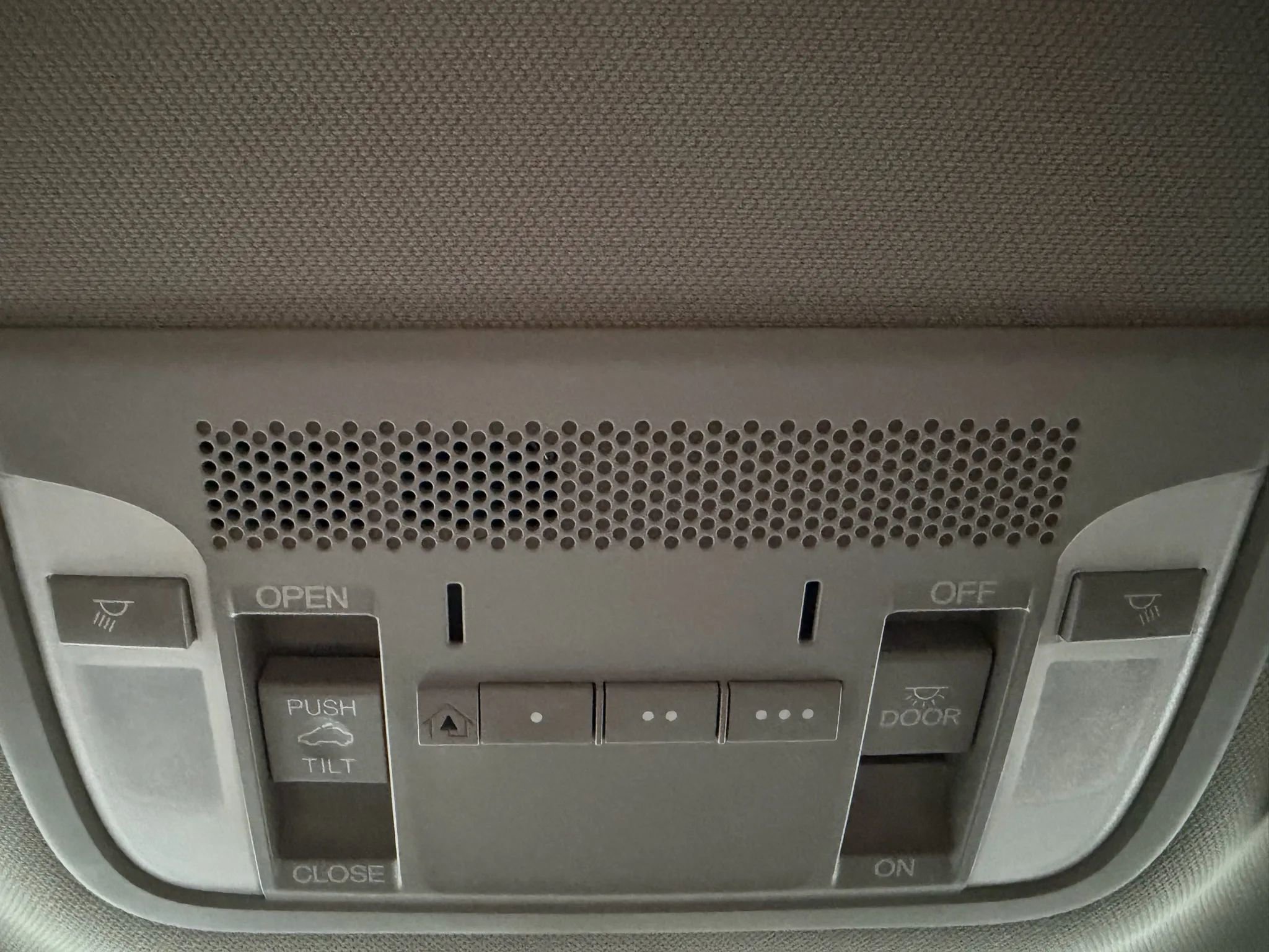 Used 2014 Acura ILX w/ Technology Package image 24