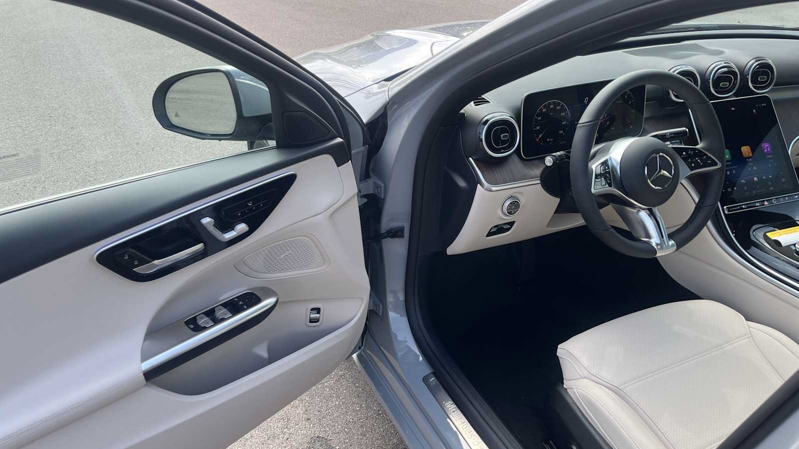 New 2026 Mercedes-Benz C 300 4MATIC Sedan image 14