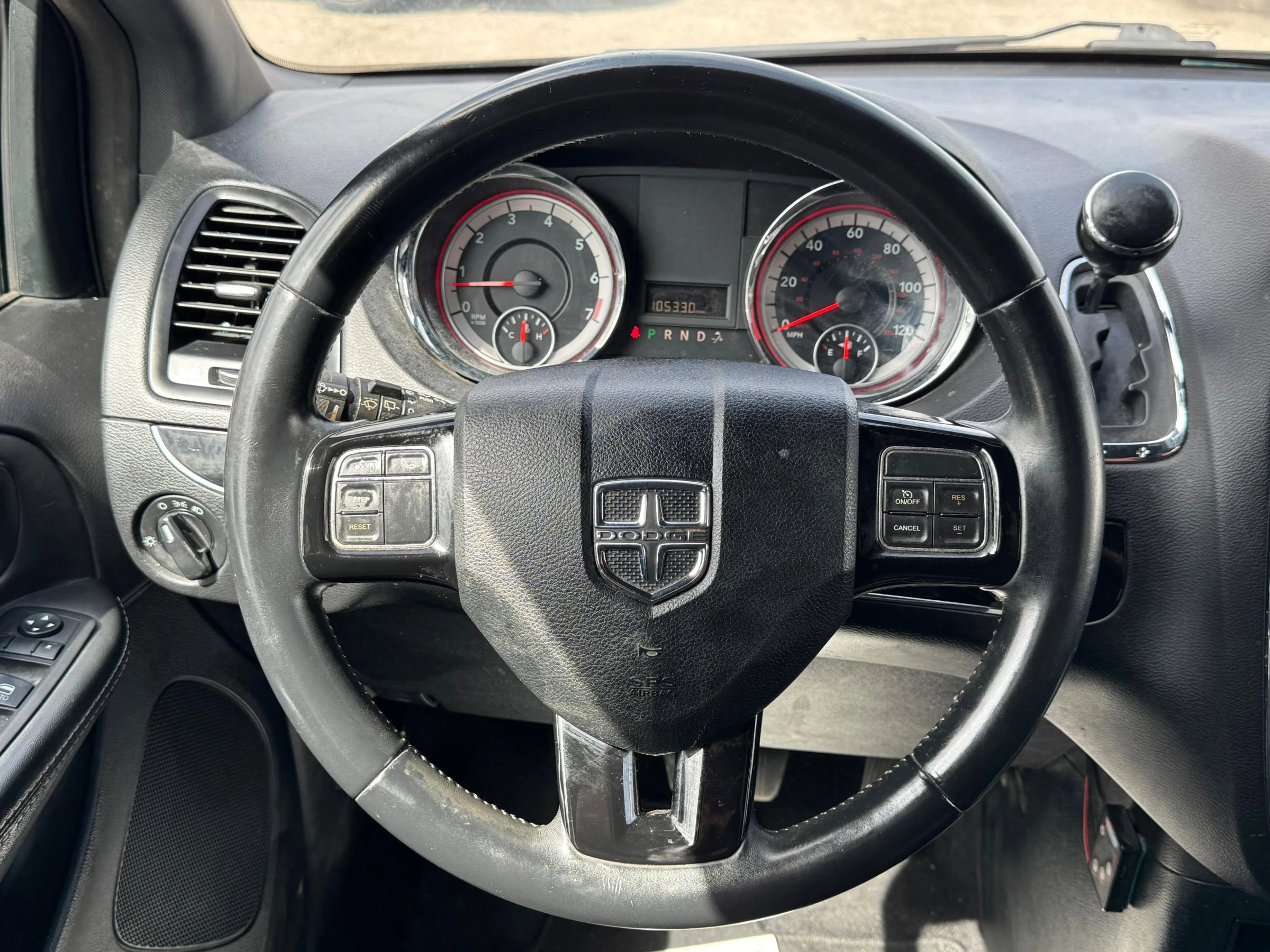 Used 2015 Dodge Grand Caravan SE FWD image 18