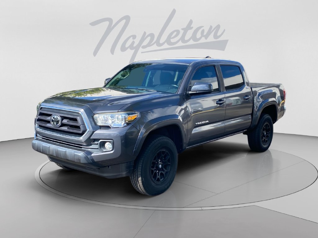 Used 2020 Toyota Tacoma SR5 RWD image 1