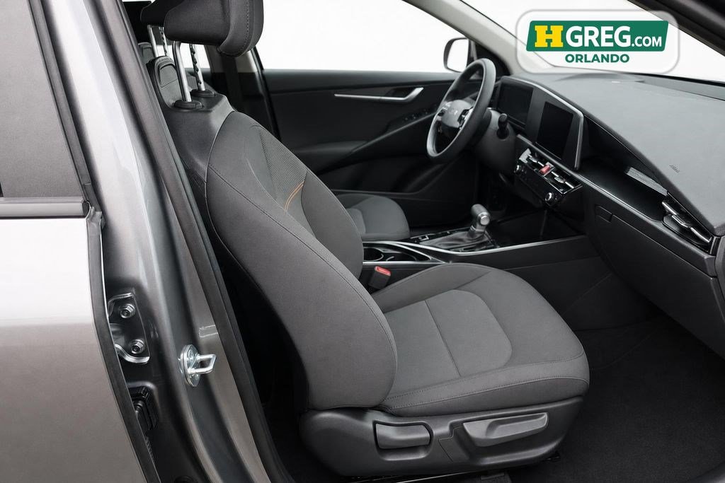 Used 2026 Kia Niro LX FWD image 15