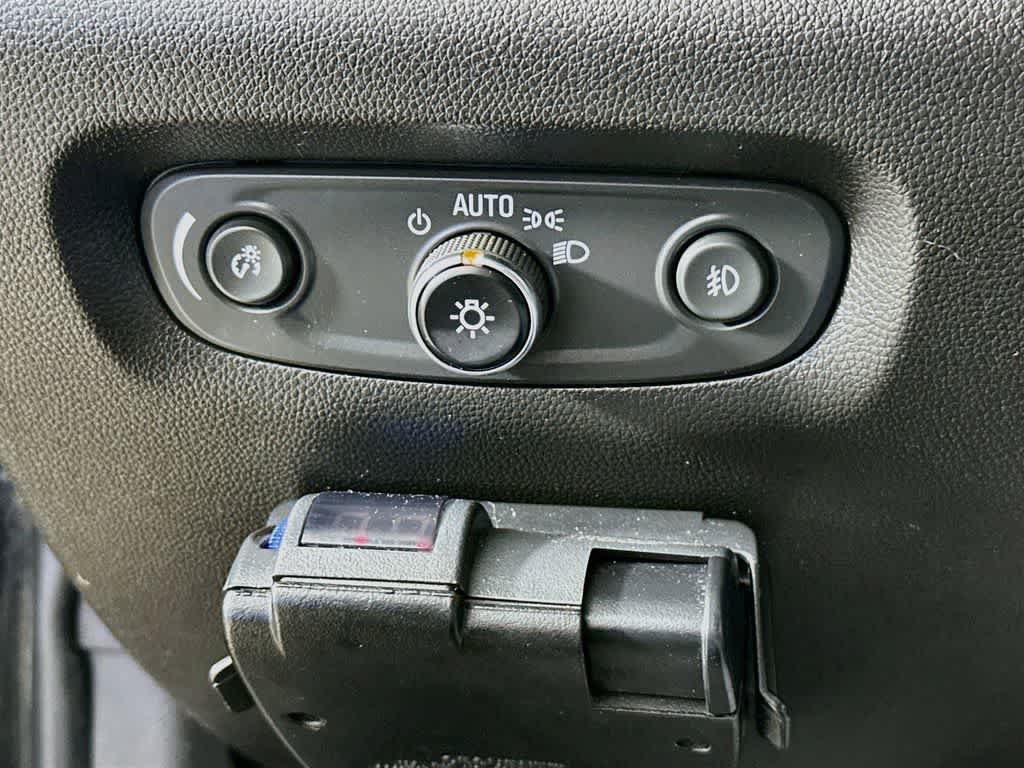 Used 2021 Chevrolet Traverse Premier w/ Redline Edition AWD/4WD image 27