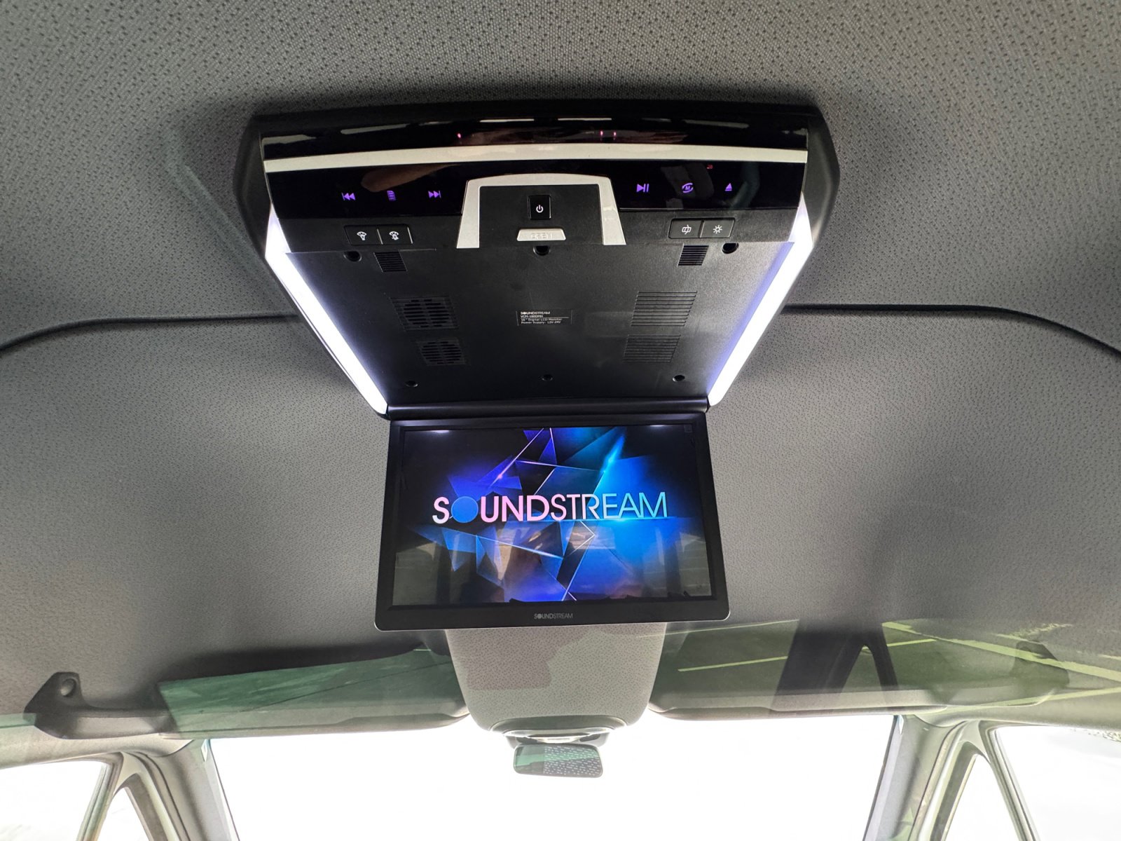 Used 2019 Mercedes-Benz Sprinter 2500 image 33