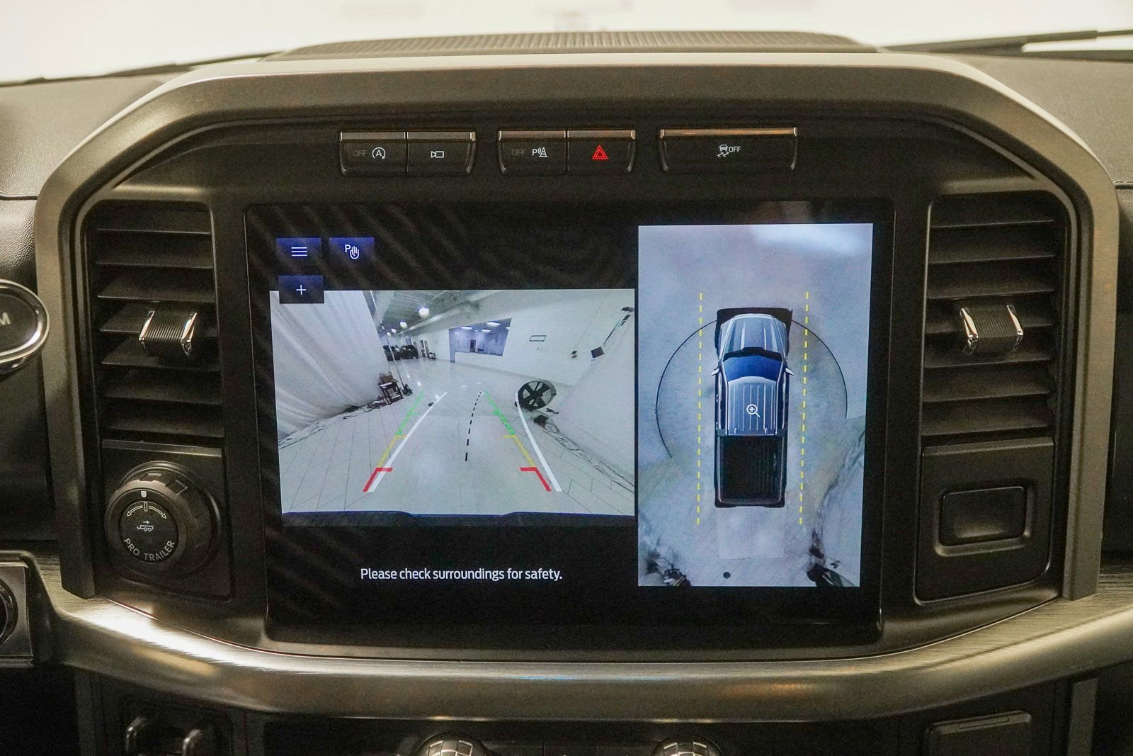 Used 2021 Ford F150 Lariat w/ Max Trailer Tow Package image 32