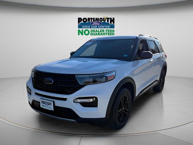 Used 2022 Ford Explorer XLT w/ Equipment Group 202A AWD/4WD image 16
