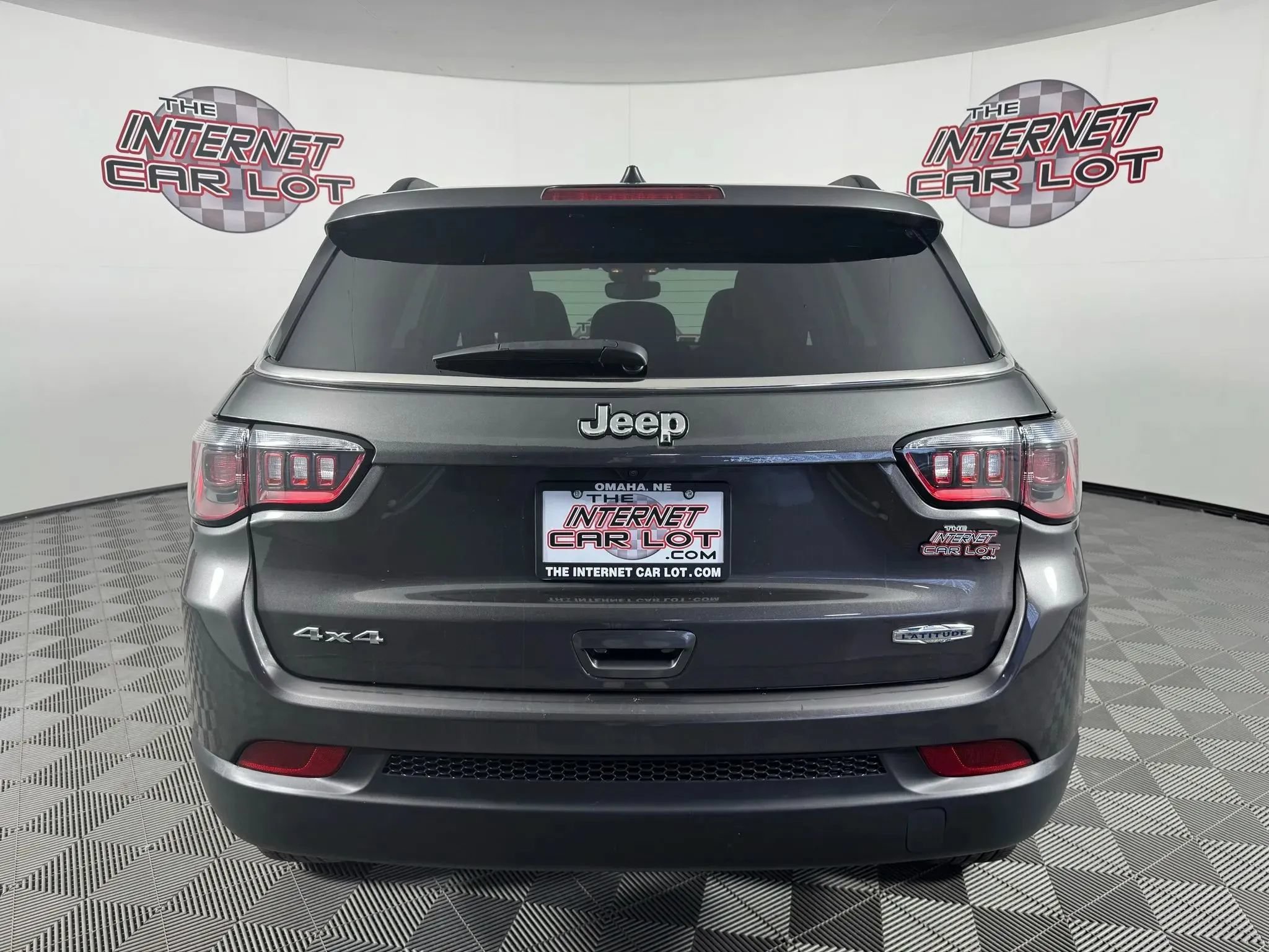 Used 2024 Jeep Compass Latitude AWD/4WD image 6