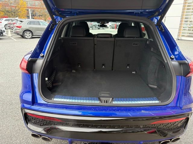 New 2025 Audi SQ5 Premium Plus image 36