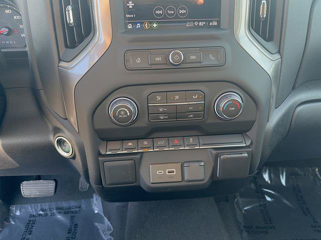 New 2026 Chevrolet Silverado 1500 Custom w/ LPO, Dark Essentials Package AWD/4WD image 16
