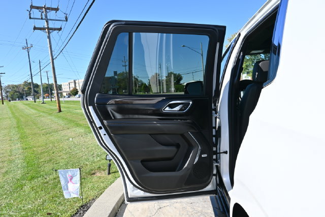 Used 2022 Chevrolet Tahoe High Country AWD/4WD image 24