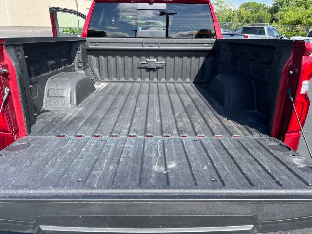 Certified 2025 Chevrolet Silverado 1500 High Country AWD/4WD image 25