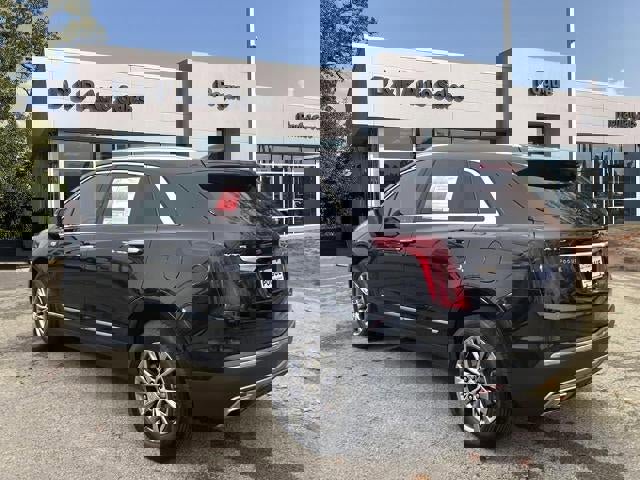 Used 2023 Cadillac XT5 Premium Luxury image 3