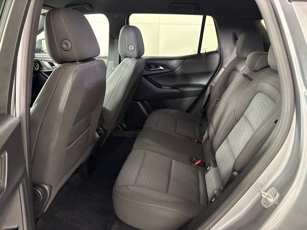 Used 2025 Chevrolet Equinox LT AWD/4WD image 22