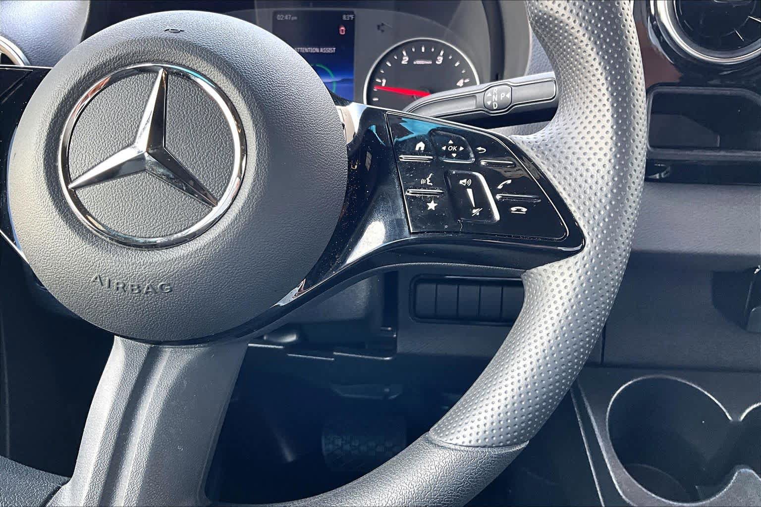 Used 2025 Mercedes-Benz Sprinter 2500 image 22