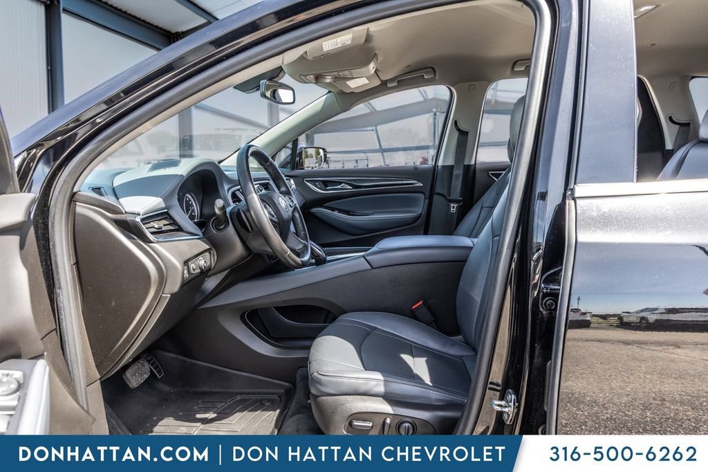 Used 2021 Buick Enclave Essence w/ LPO, Floor Liner Package FWD image 4