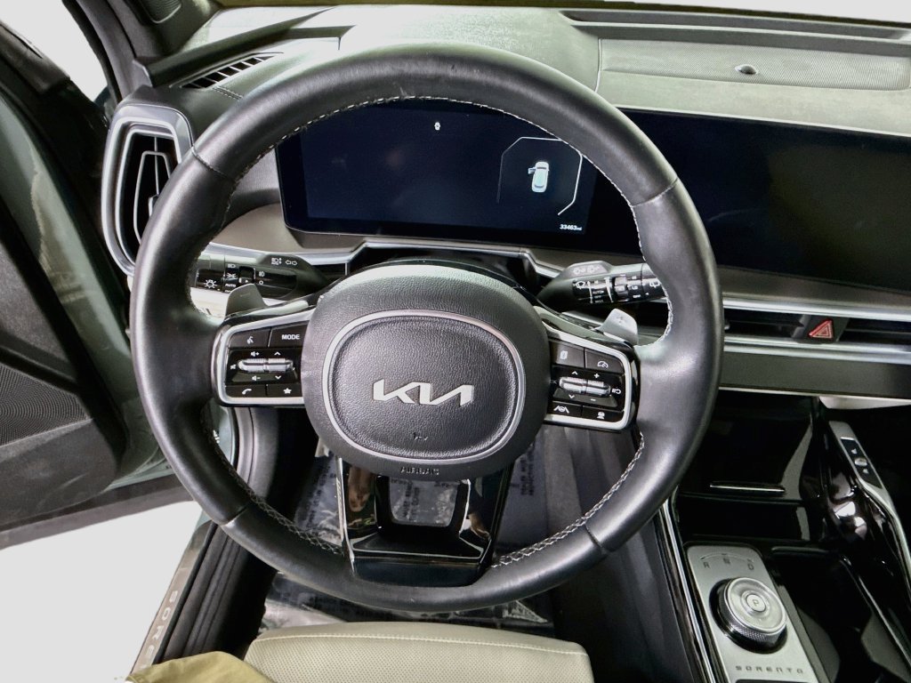 Used 2025 Kia Sorento SX Prestige AWD/4WD image 22
