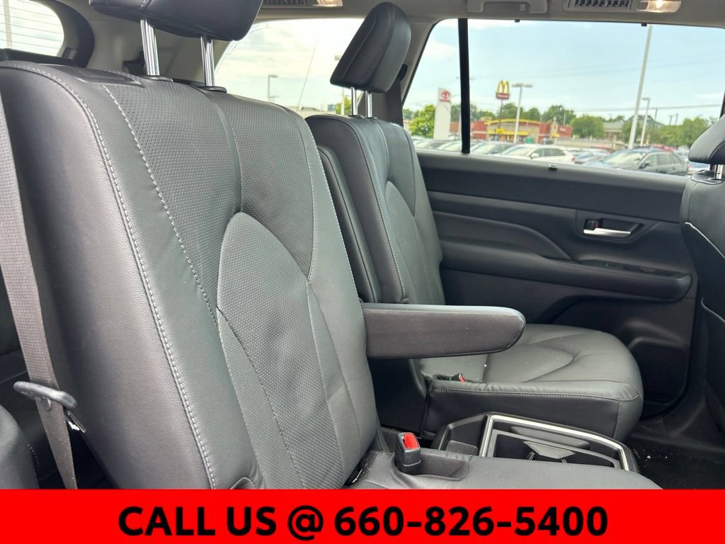 Certified 2025 Toyota Grand Highlander AWD Hybrid image 7