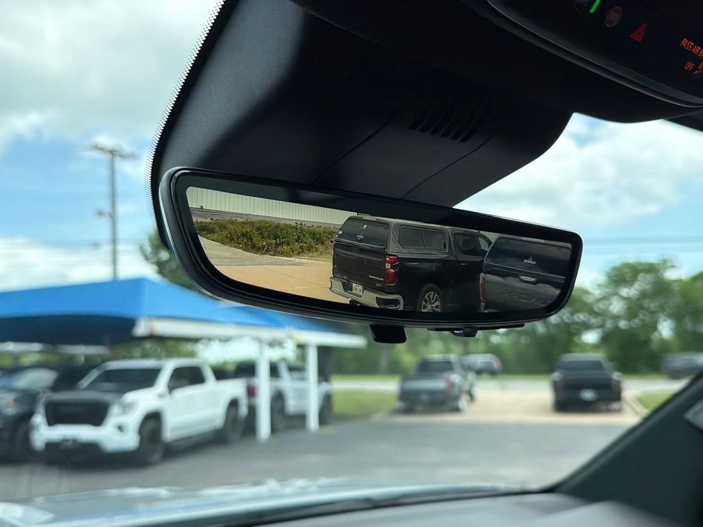 Used 2025 GMC Sierra EV Denali image 29