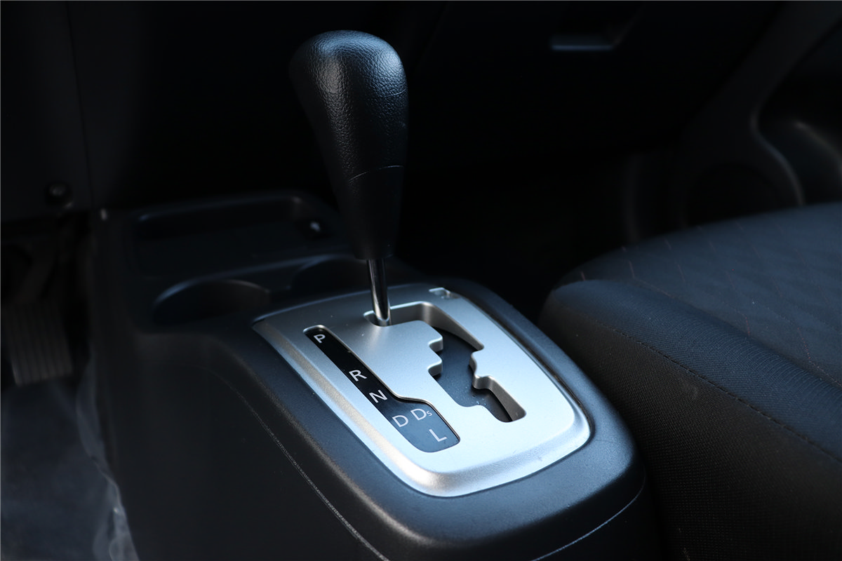 Used 2024 Mitsubishi Mirage ES FWD image 37