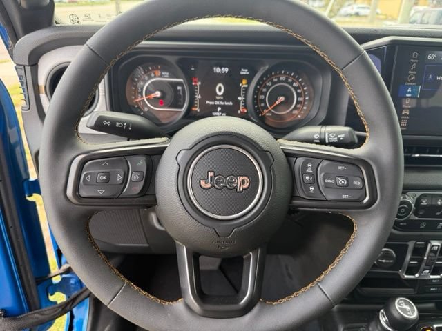 Certified 2024 Jeep Gladiator Sport AWD/4WD image 15