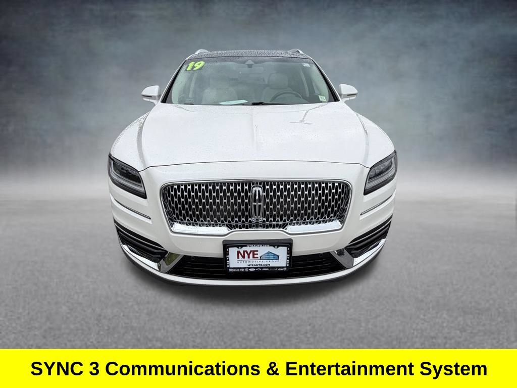 Used 2019 Lincoln Nautilus Reserve AWD/4WD image 9