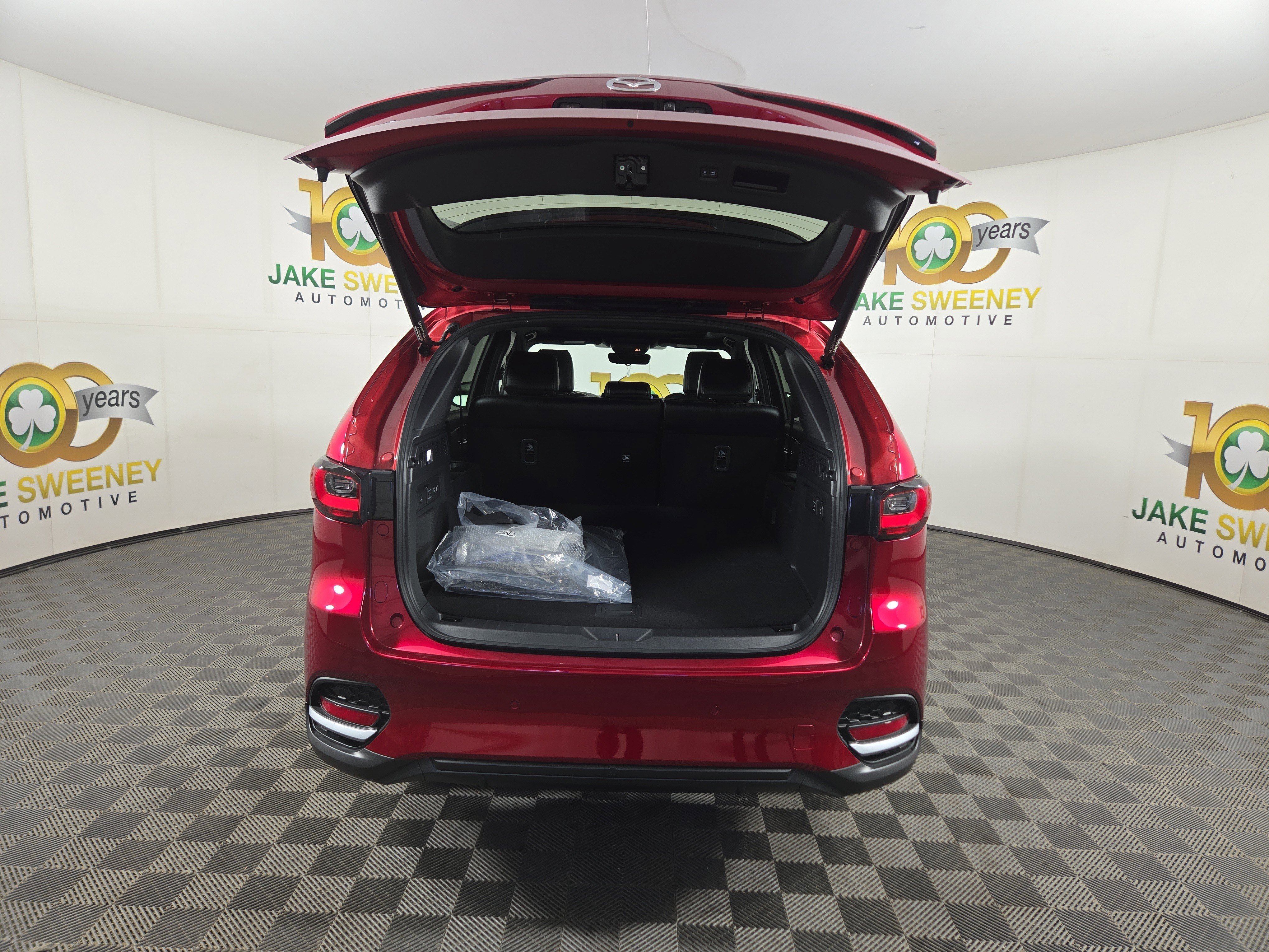 Certified 2025 MAZDA CX-70 Plug-In Hybrid w/ Premium Plus image 32