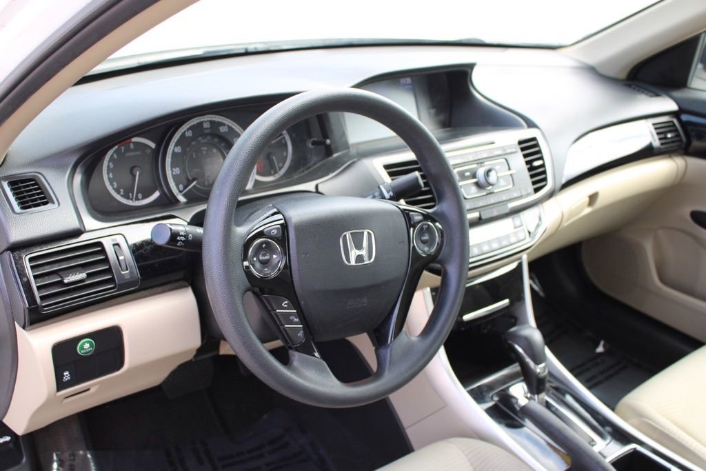 Used 2016 Honda Accord LX image 16