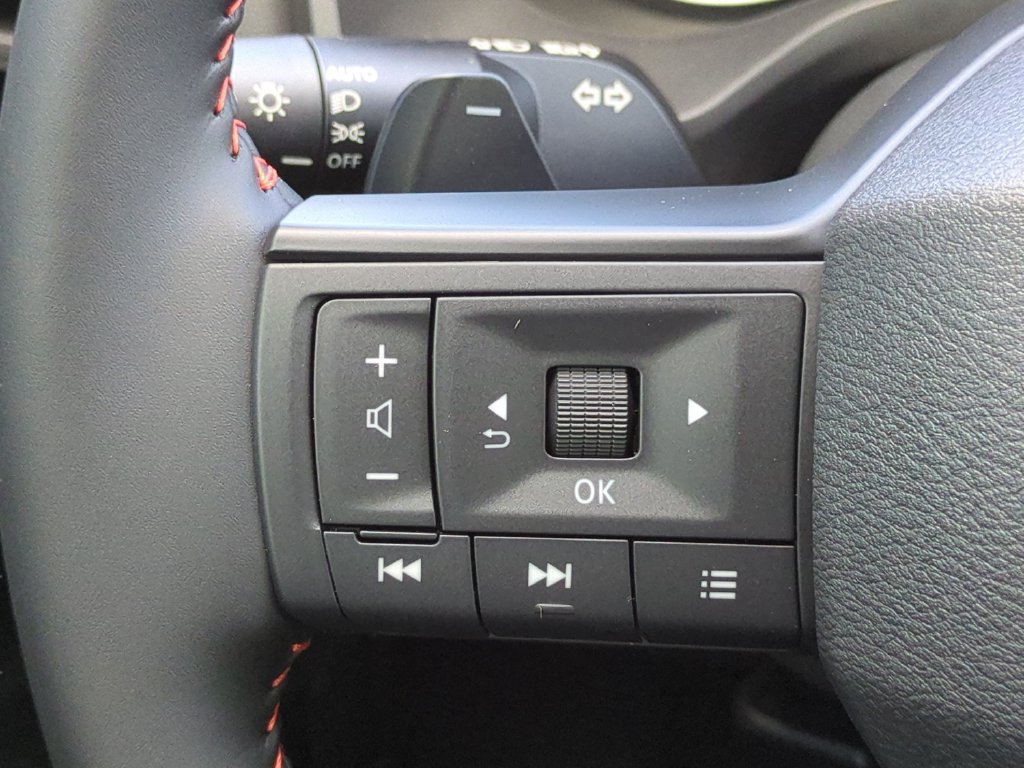 Certified 2026 Nissan Rogue SV AWD/4WD image 20