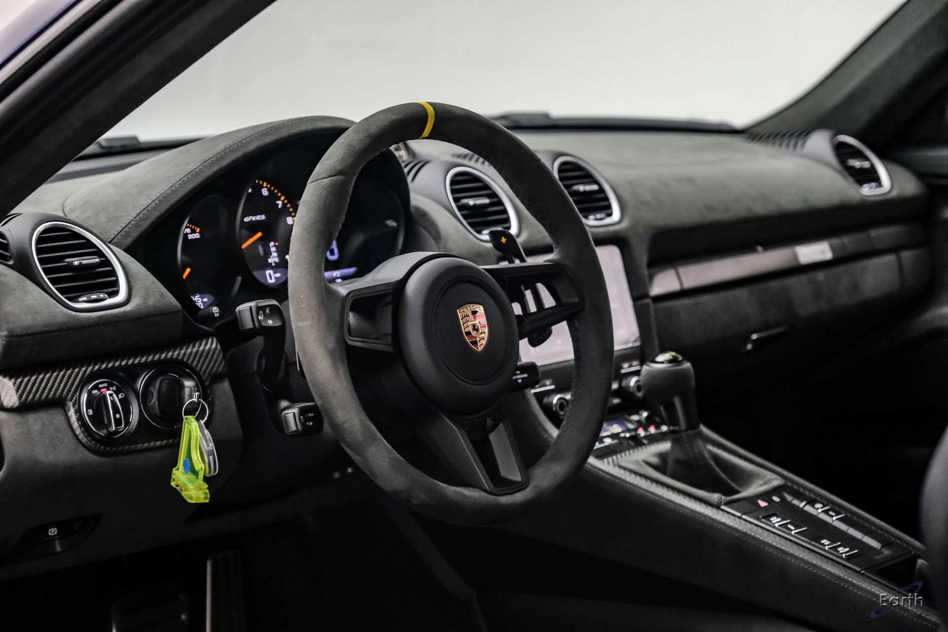 Used 2025 Porsche 718 Cayman GT4 RS RWD image 53