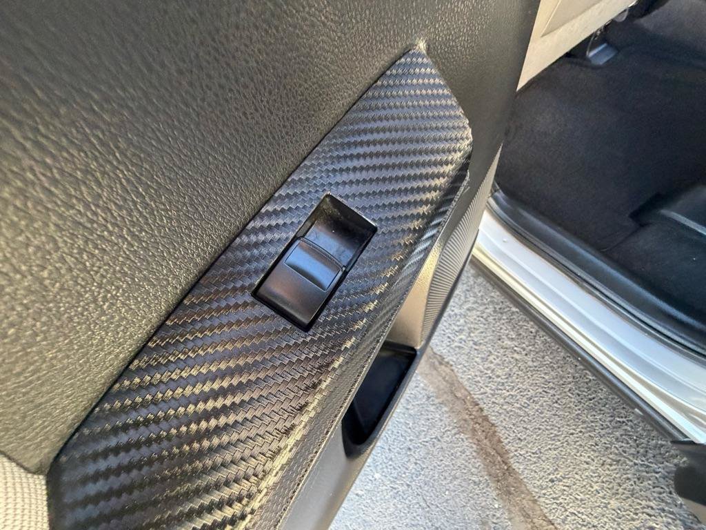 Used 2014 Toyota RAV4 LE FWD image 11