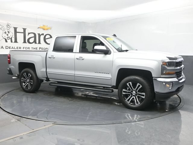 Used 2017 Chevrolet Silverado 1500 LT w/ All Star Edition AWD/4WD image 6